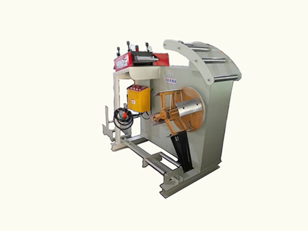 特殊型GO料架整平機